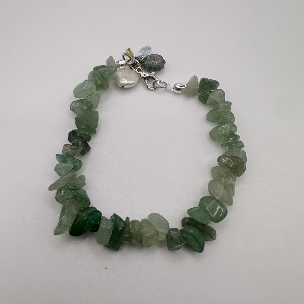 SALE! Genuine aventurine polished chip bracelet with pearl and glass accents!